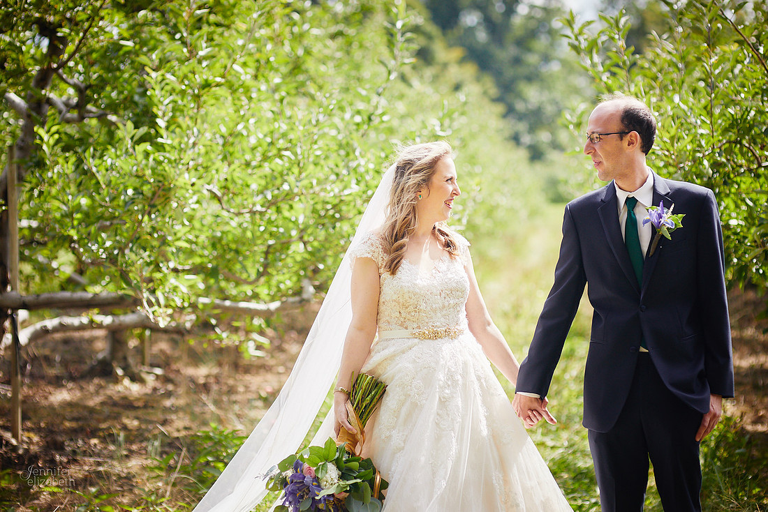 Melissa & Justin: Wedding at Mapleside Farms in Brunwick