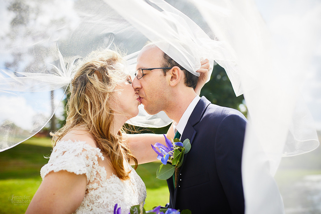 Melissa & Justin: Wedding at Mapleside Farms in Brunwick