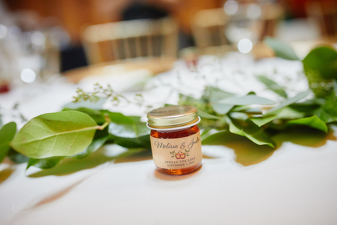 Melissa & Justin: Wedding at Mapleside Farms in Brunwick