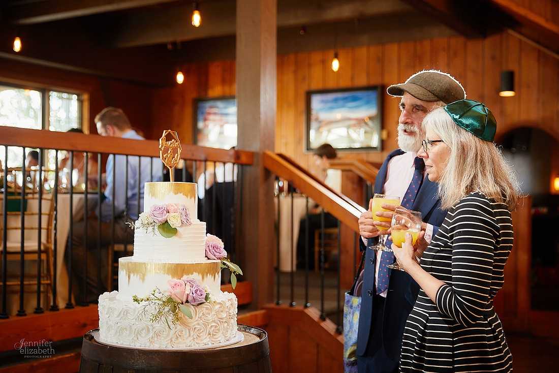 Melissa & Justin: Wedding at Mapleside Farms in Brunwick