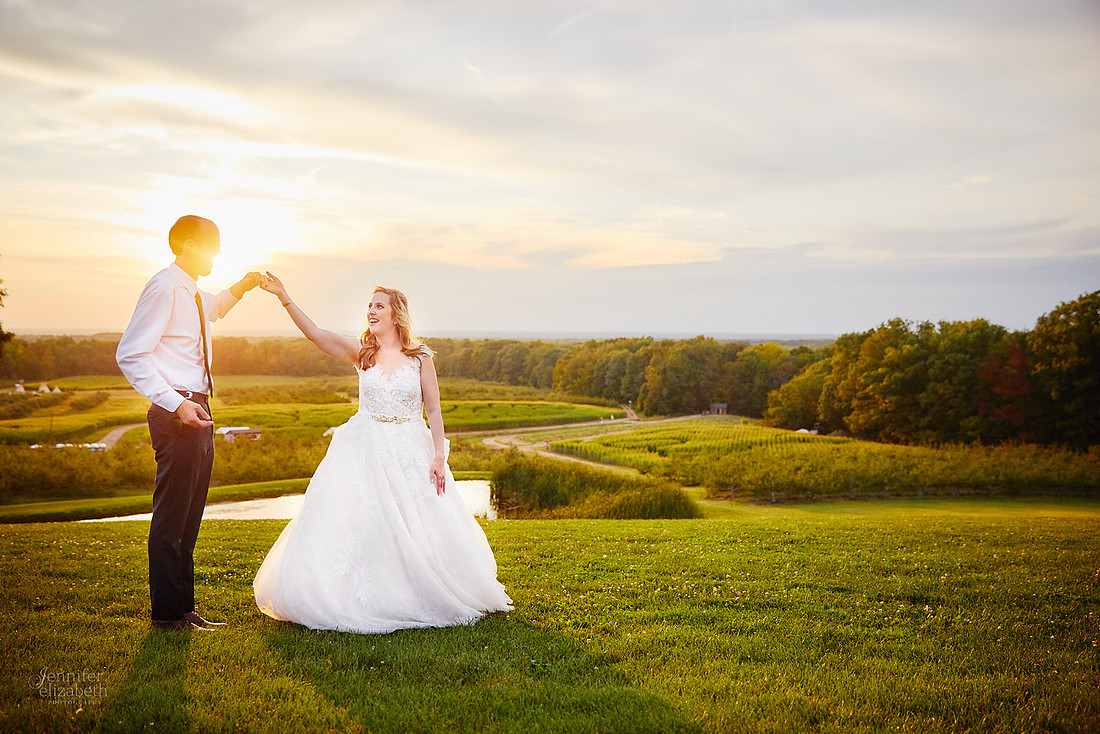 Melissa & Justin: Wedding at Mapleside Farms in Brunwick