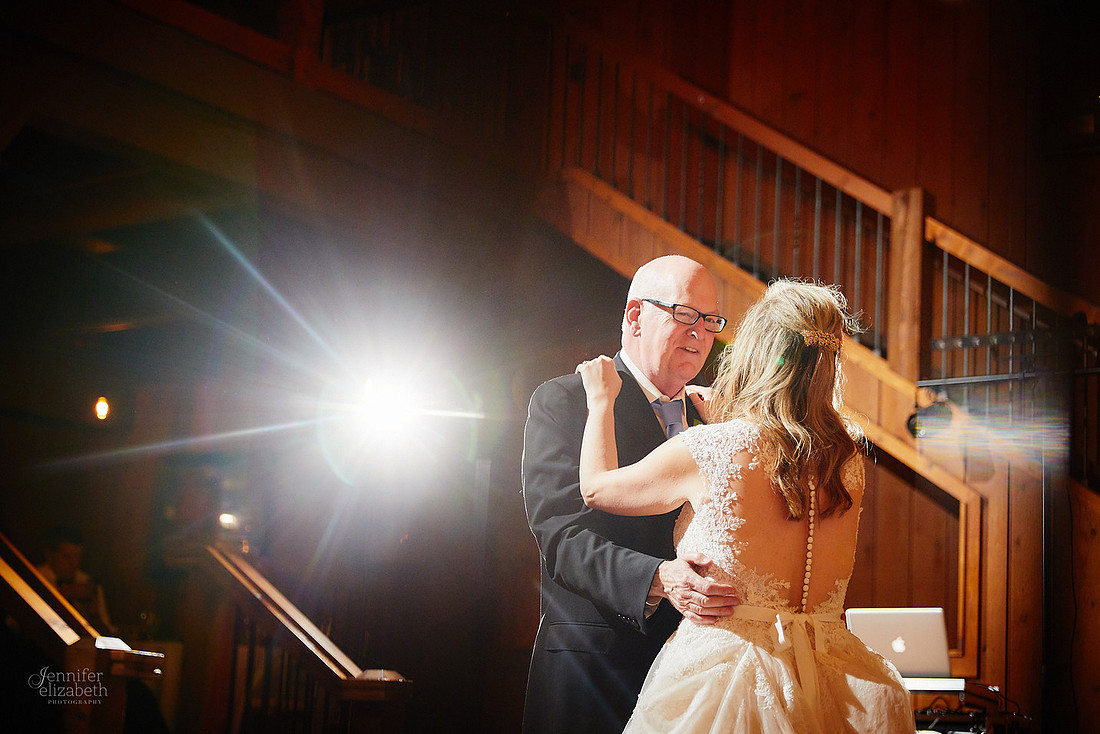 Melissa & Justin: Wedding at Mapleside Farms in Brunwick