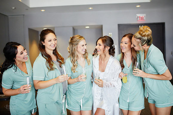 Stephanie & Tom: Wedding at Lago Custom Events at Aloft Cleveland Downtown