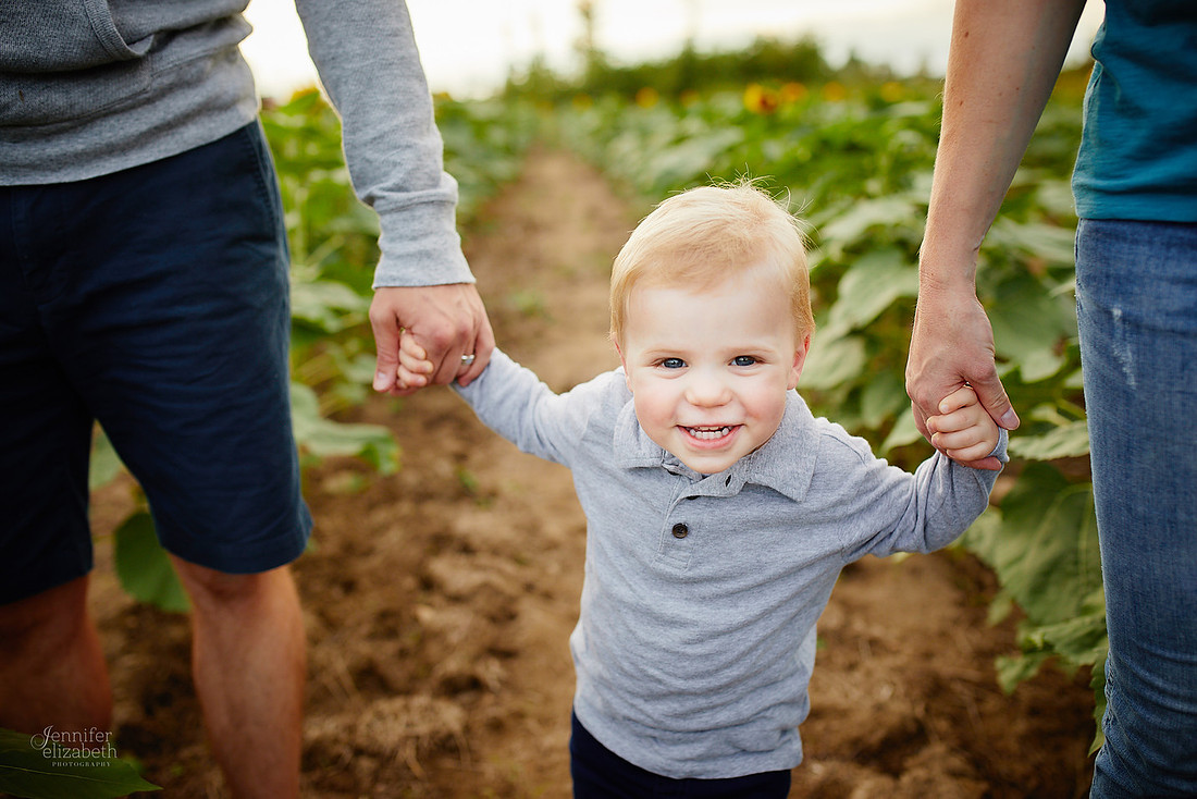 Sunflower Portrait Sessions at Maria's Field of Hope in Avon