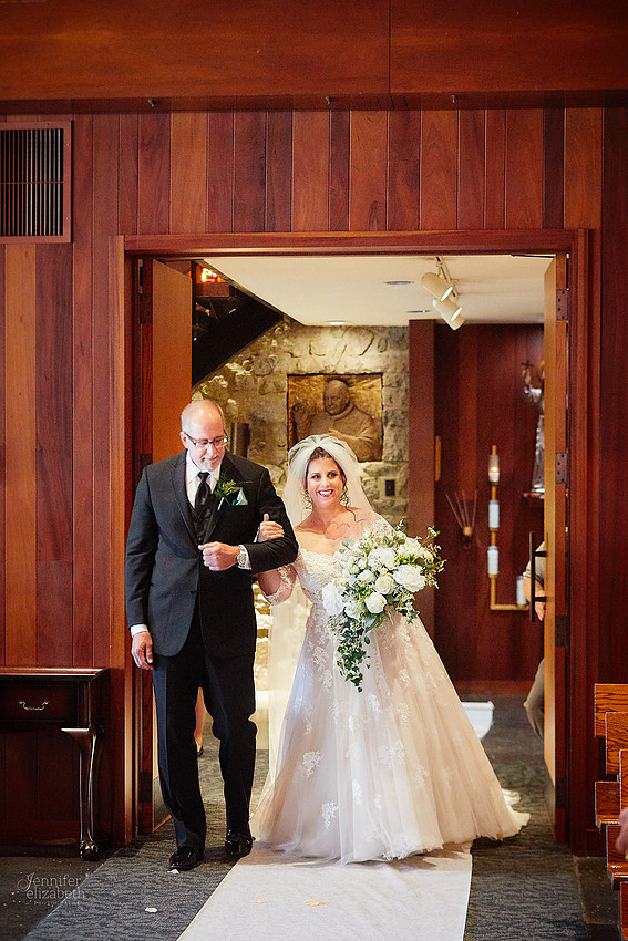 Jamie & Joe: Wedding at Squaw-Creek Avalon Golf and Country Club