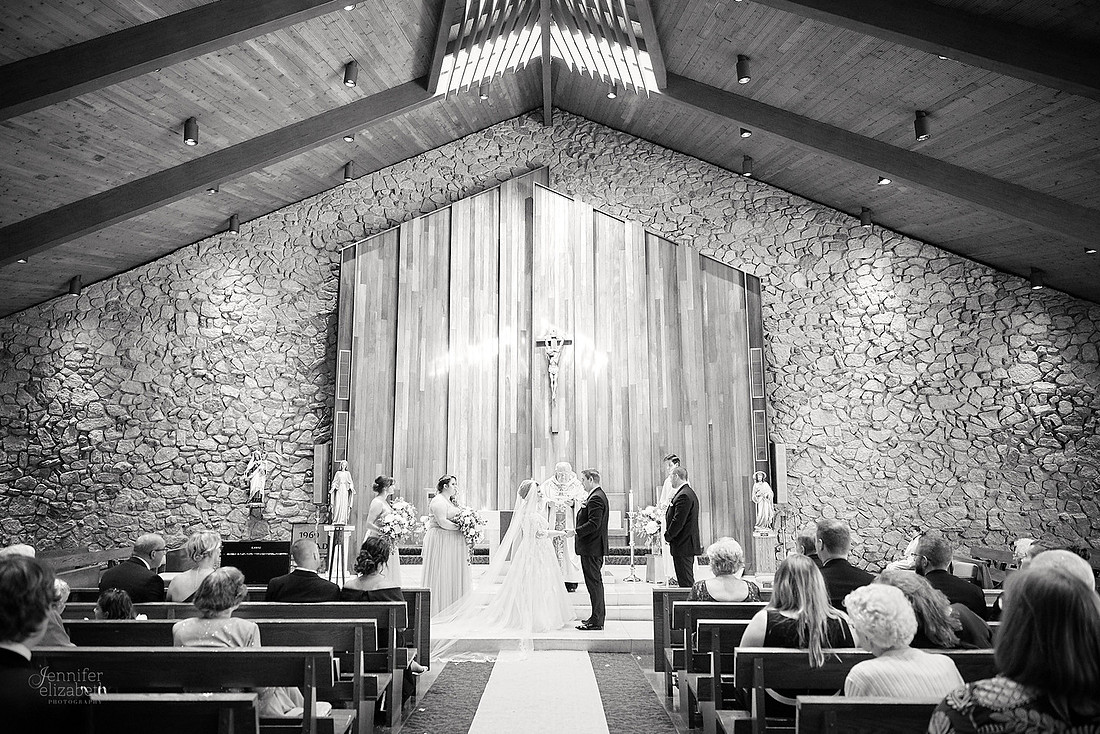 Jamie & Joe: Wedding at Squaw-Creek Avalon Golf and Country Club