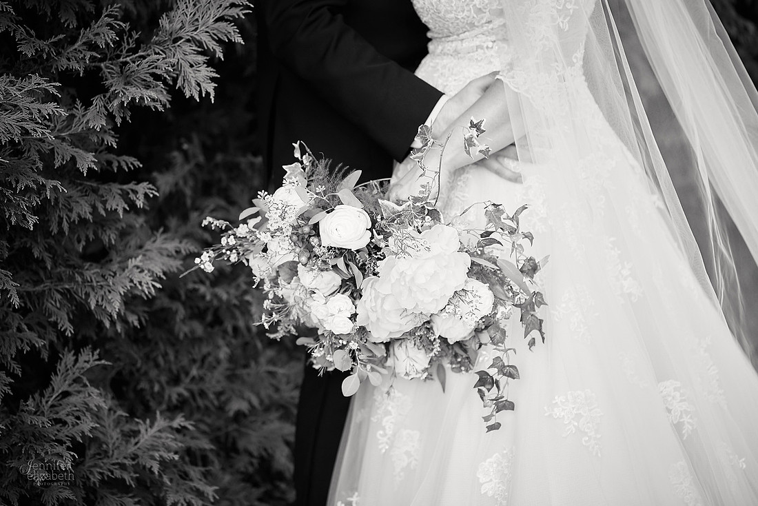Jamie & Joe: Wedding at Squaw-Creek Avalon Golf and Country Club
