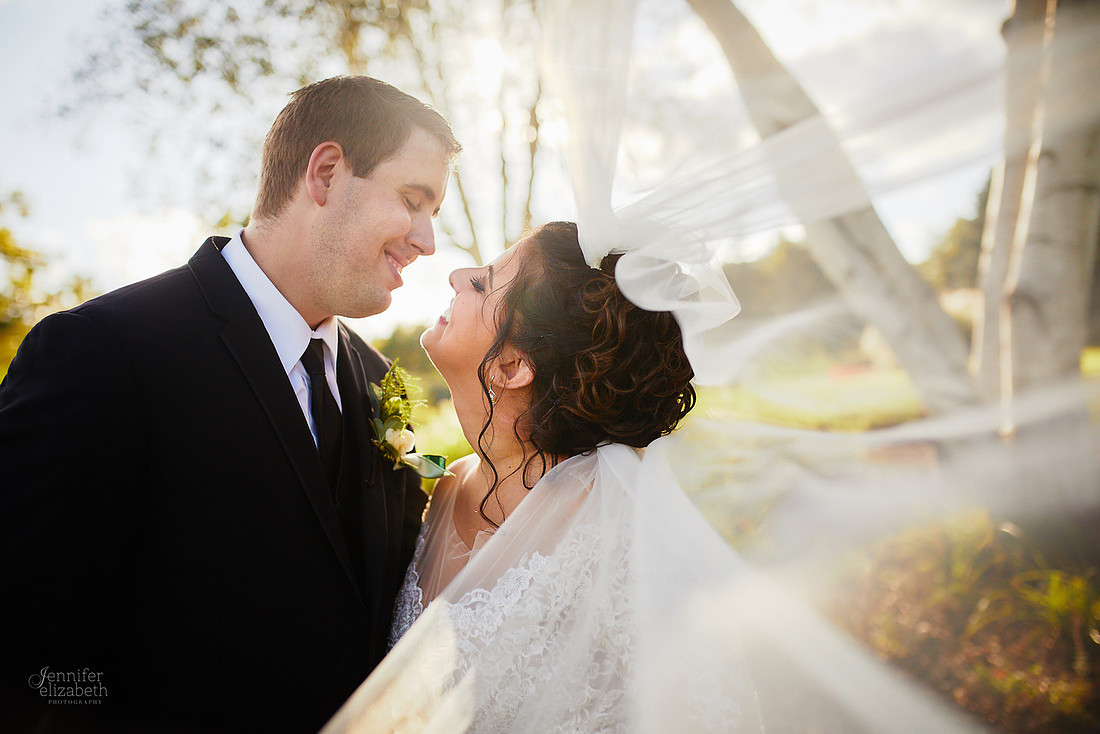 Jamie & Joe: Wedding at Squaw-Creek Avalon Golf and Country Club