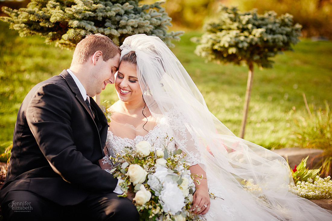 Jamie & Joe: Wedding at Squaw-Creek Avalon Golf and Country Club