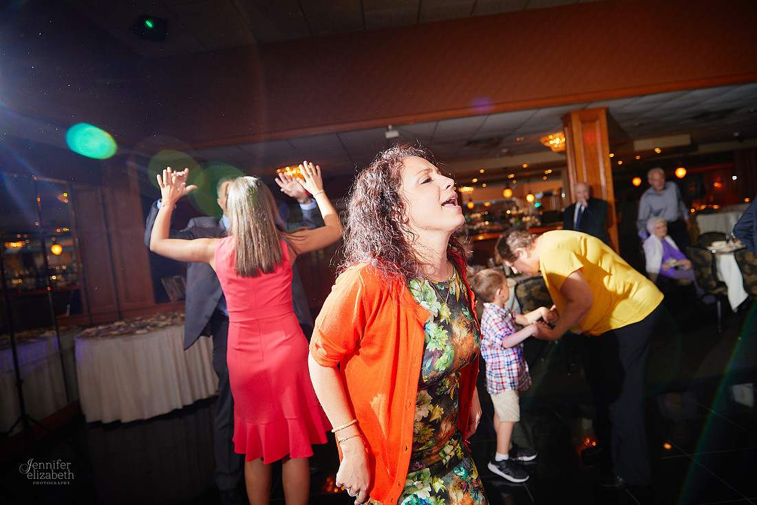 Jamie & Joe: Wedding at Squaw-Creek Avalon Golf and Country Club