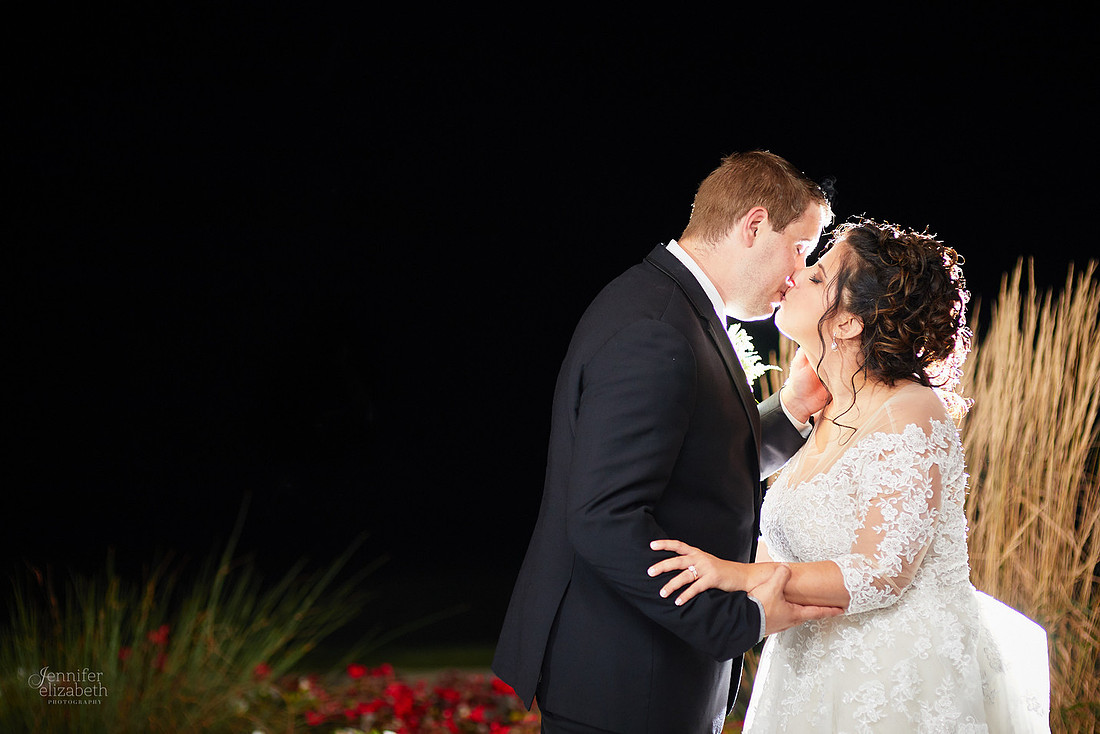 Jamie & Joe: Wedding at Squaw-Creek Avalon Golf and Country Club
