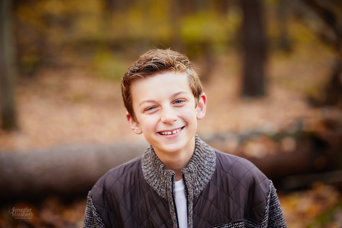 The D Family: Backyard Portrait Session in Aurora