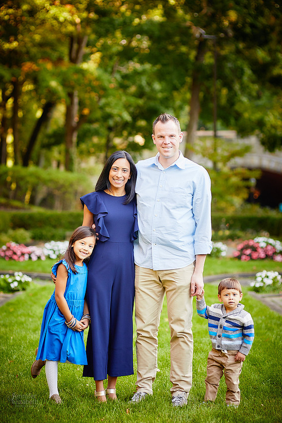 The G Family: Portrait Session at the Irish Cultural Garden