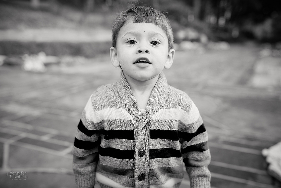 The G Family: Portrait Session at the Irish Cultural Garden