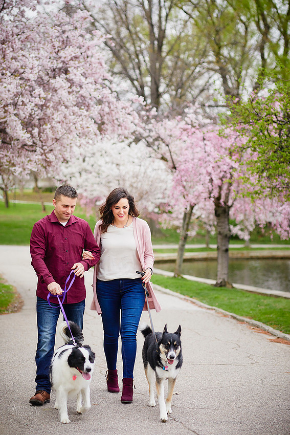 Tara & Pat: Engagement Session at the Cleveland Museum of Art and Wade Oval