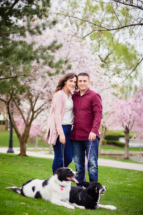 Tara & Pat: Engagement Session at the Cleveland Museum of Art and Wade Oval