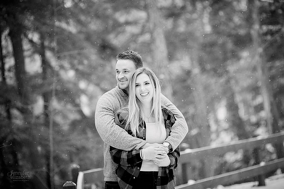 Emily & Brett: Winter Engagement in Brecksville Reservation