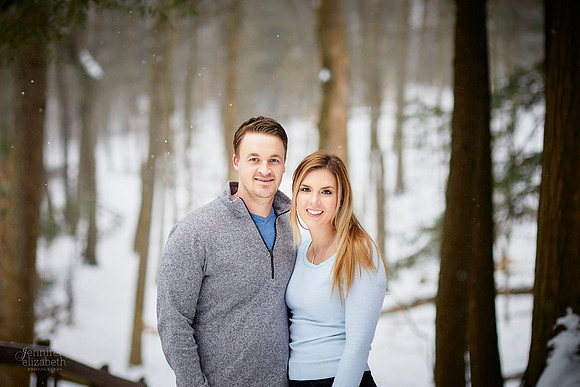 Emily & Brett: Winter Engagement in Brecksville Reservation