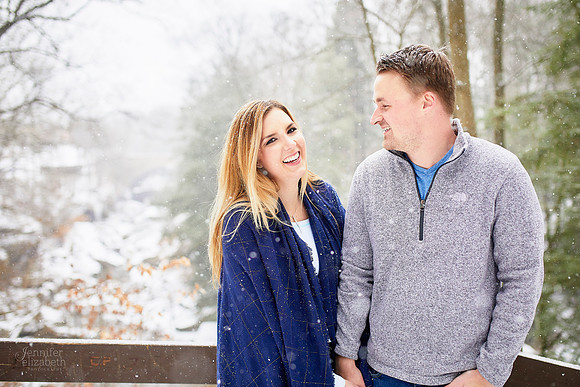 Emily & Brett: Winter Engagement in Brecksville Reservation