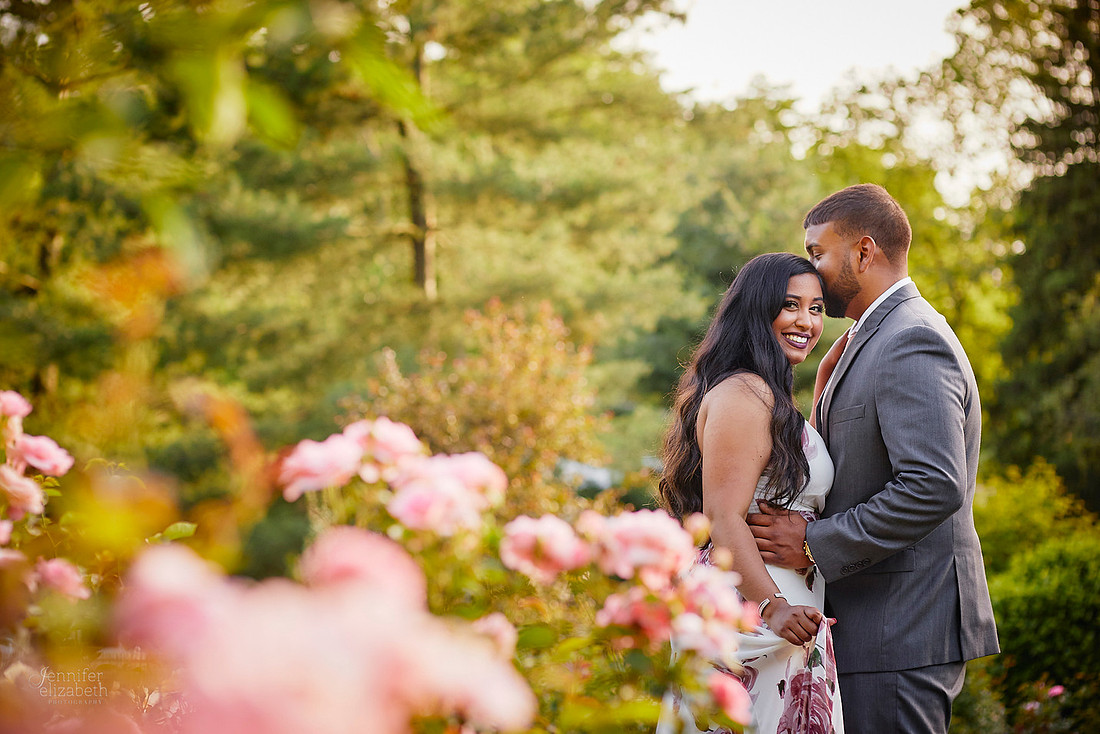 Stephanie & Vick: Engagement at Schoepfle Gardens