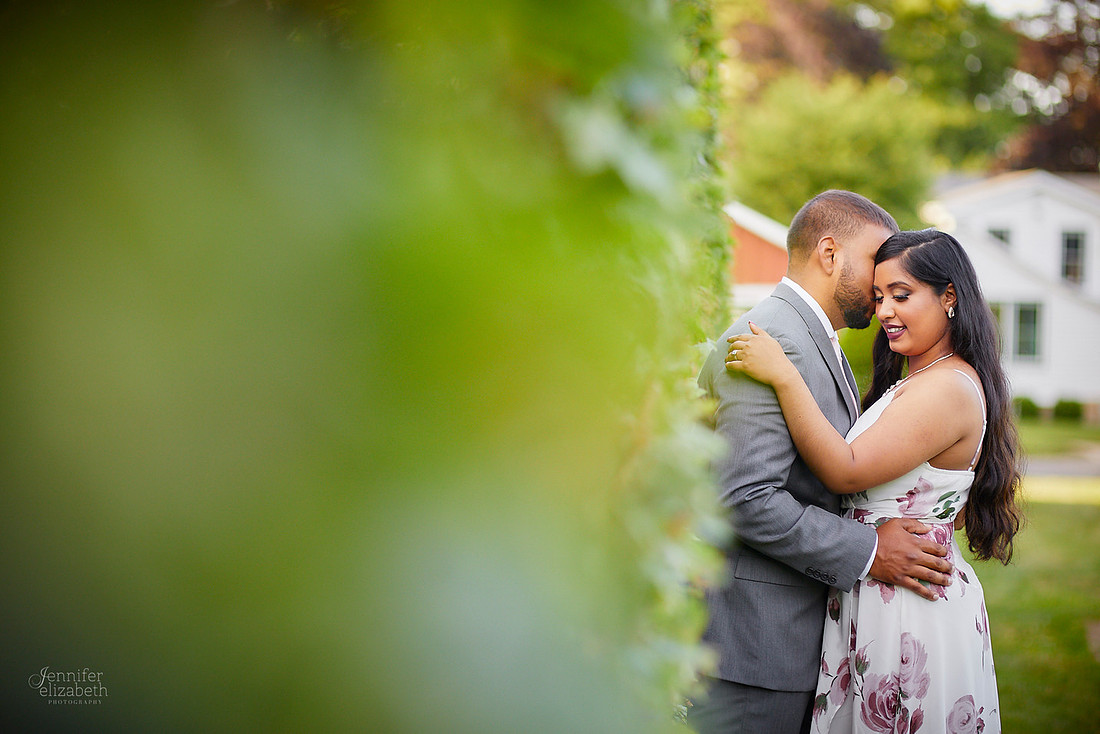 Stephanie & Vick: Engagement at Schoepfle Gardens