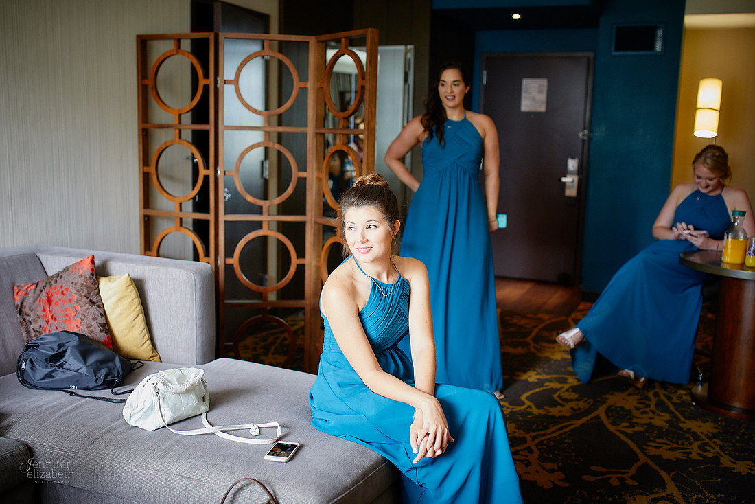 Emily & Brett: Great Lakes Science Center Wedding in Cleveland