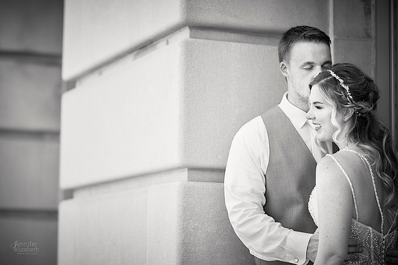 Emily & Brett: Great Lakes Science Center Wedding in Cleveland
