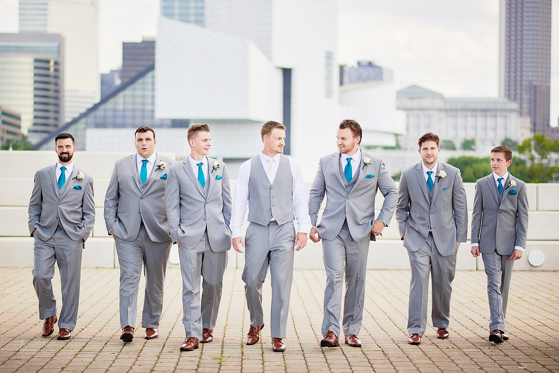 Emily & Brett: Great Lakes Science Center Wedding in Cleveland