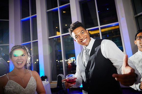 Emily & Brett: Great Lakes Science Center Wedding in Cleveland