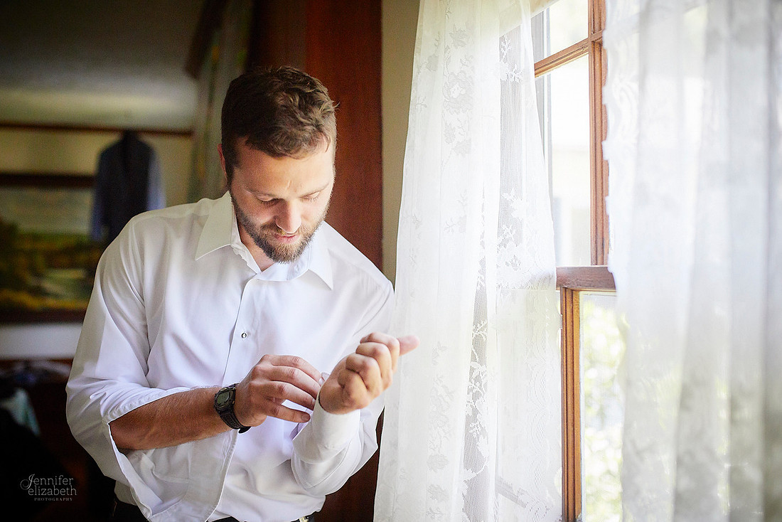 Liz & Zach: Wedding at Crown Point Ecology Center