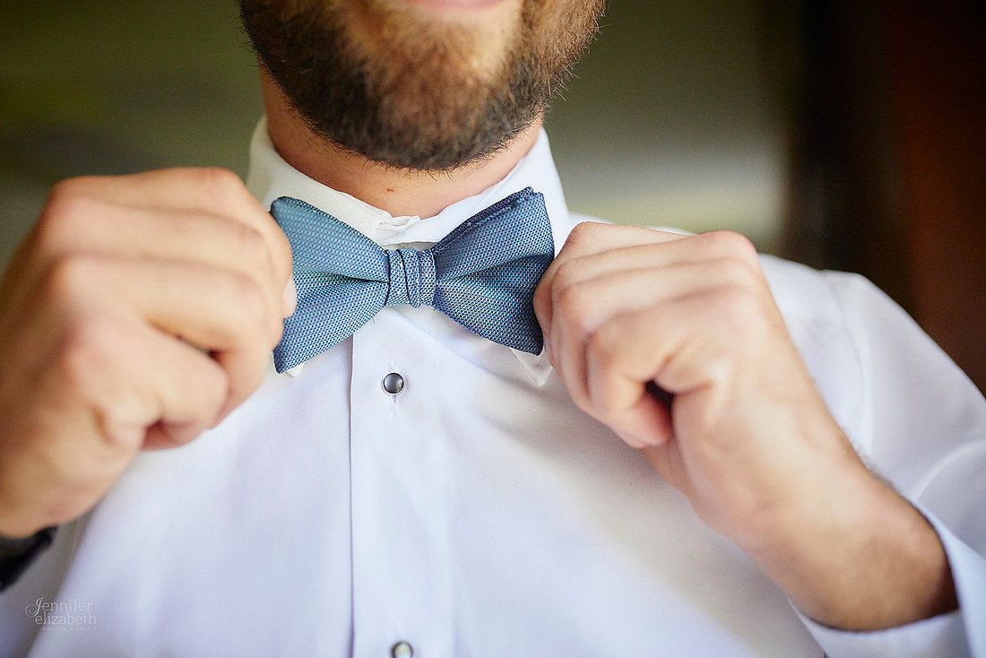 Liz & Zach: Wedding at Crown Point Ecology Center