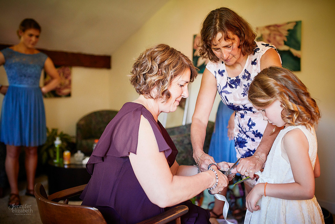 Liz & Zach: Wedding at Crown Point Ecology Center