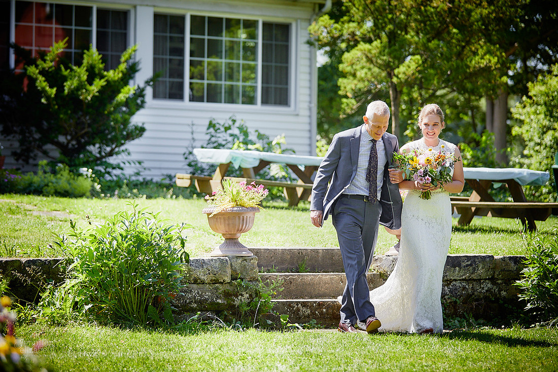 Liz & Zach: Wedding at Crown Point Ecology Center