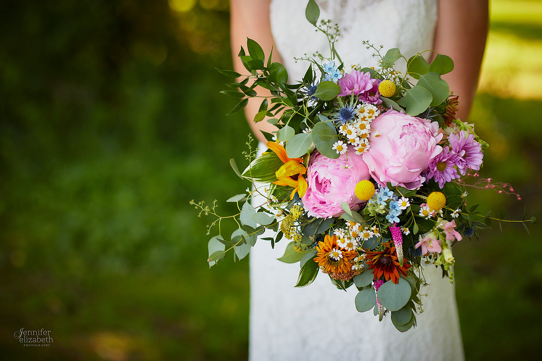 Liz & Zach: Wedding at Crown Point Ecology Center