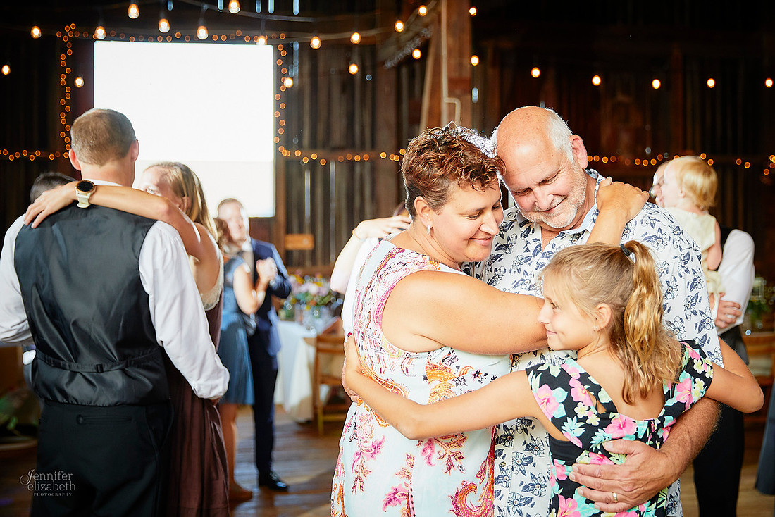 Liz & Zach: Wedding at Crown Point Ecology Center