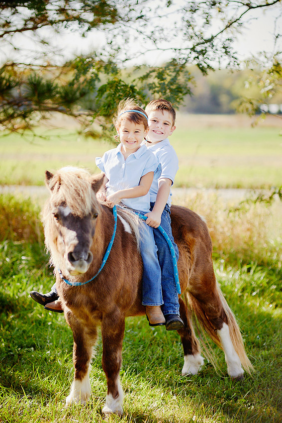 The A Family: Portrait Session at Little Boots Farm in Homerville