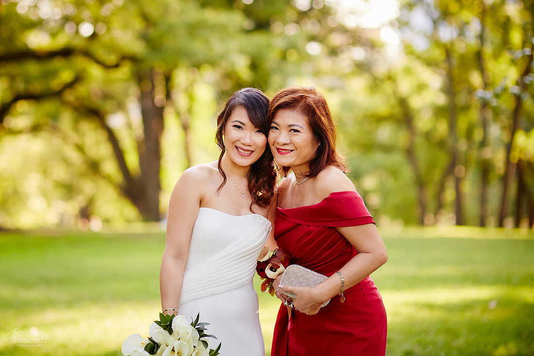 Adrienne & Kevin: Brooklyn, New York Wedding