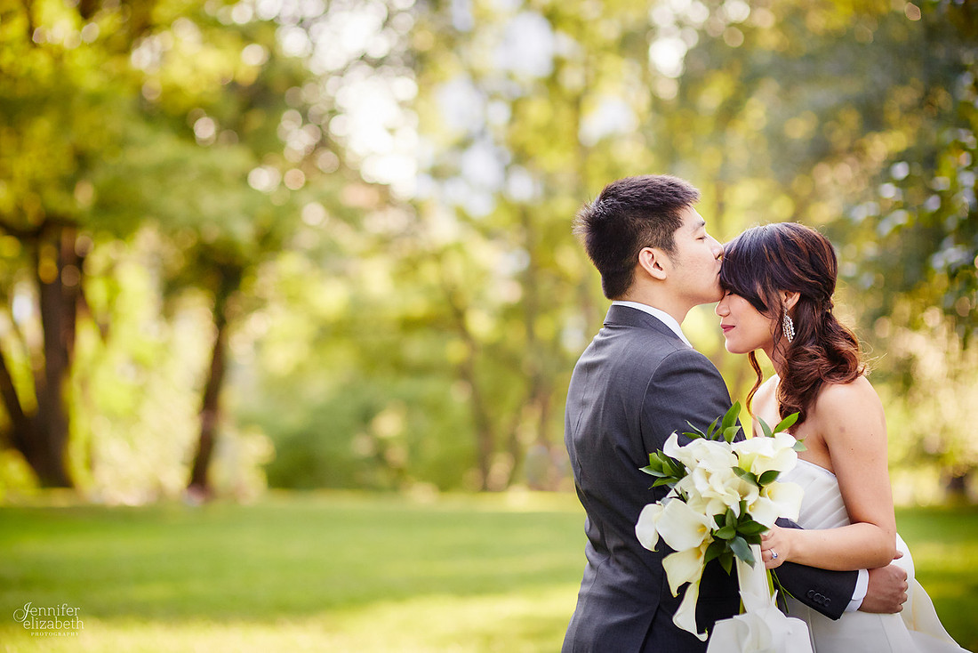 Adrienne & Kevin: Brooklyn, New York Wedding
