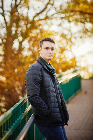 Joey: Senior Session at Lakewood Park and St. Edward High School