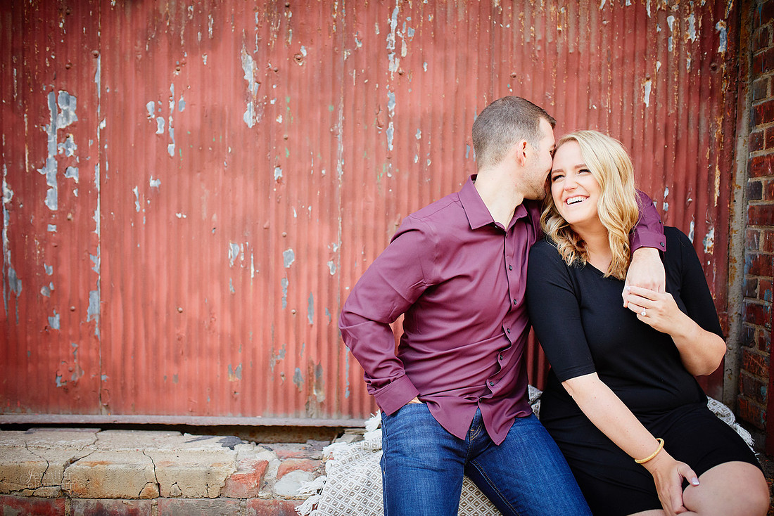 Jordyn & Joe: Engagement Session in The Flats and Cultural Gardens