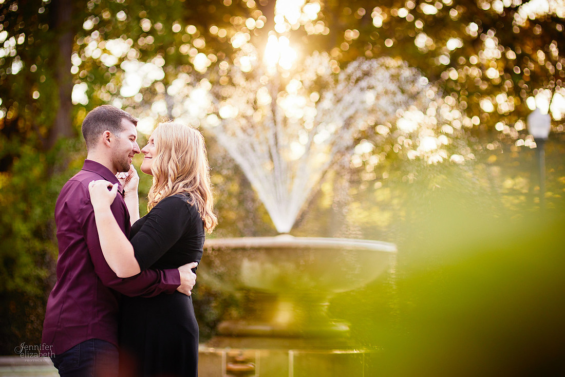 Jordyn & Joe: Engagement Session in The Flats and Cultural Gardens