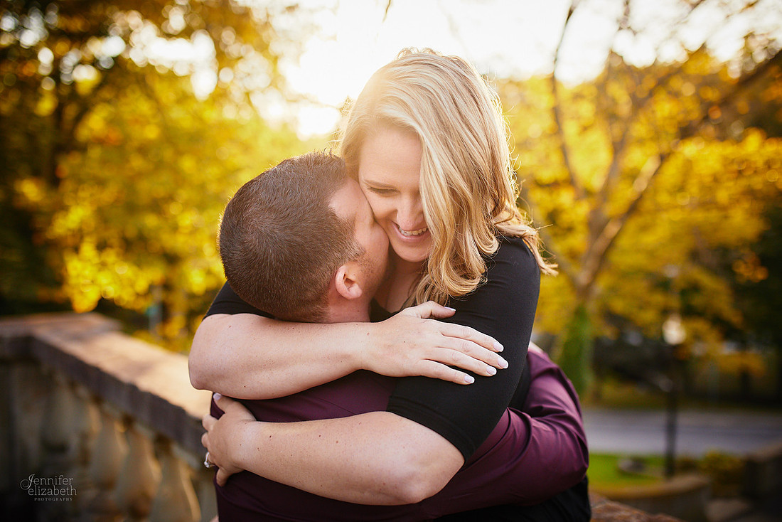Jordyn & Joe: Engagement Session in The Flats and Cultural Gardens