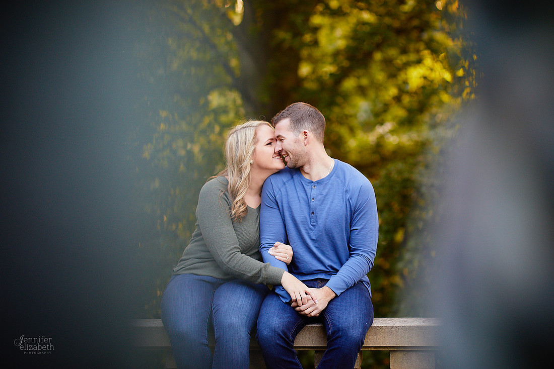Jordyn & Joe: Engagement Session in The Flats and Cultural Gardens