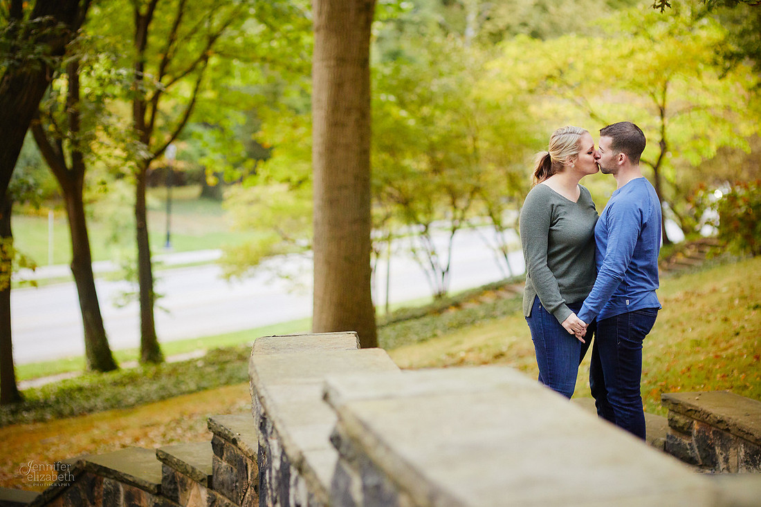 Jordyn & Joe: Engagement Session in The Flats and Cultural Gardens