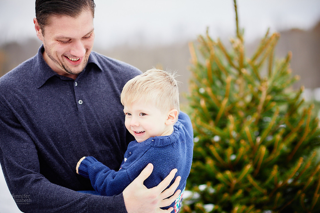 Micro Mini Portrait Sessions at Sugar Pines Farm