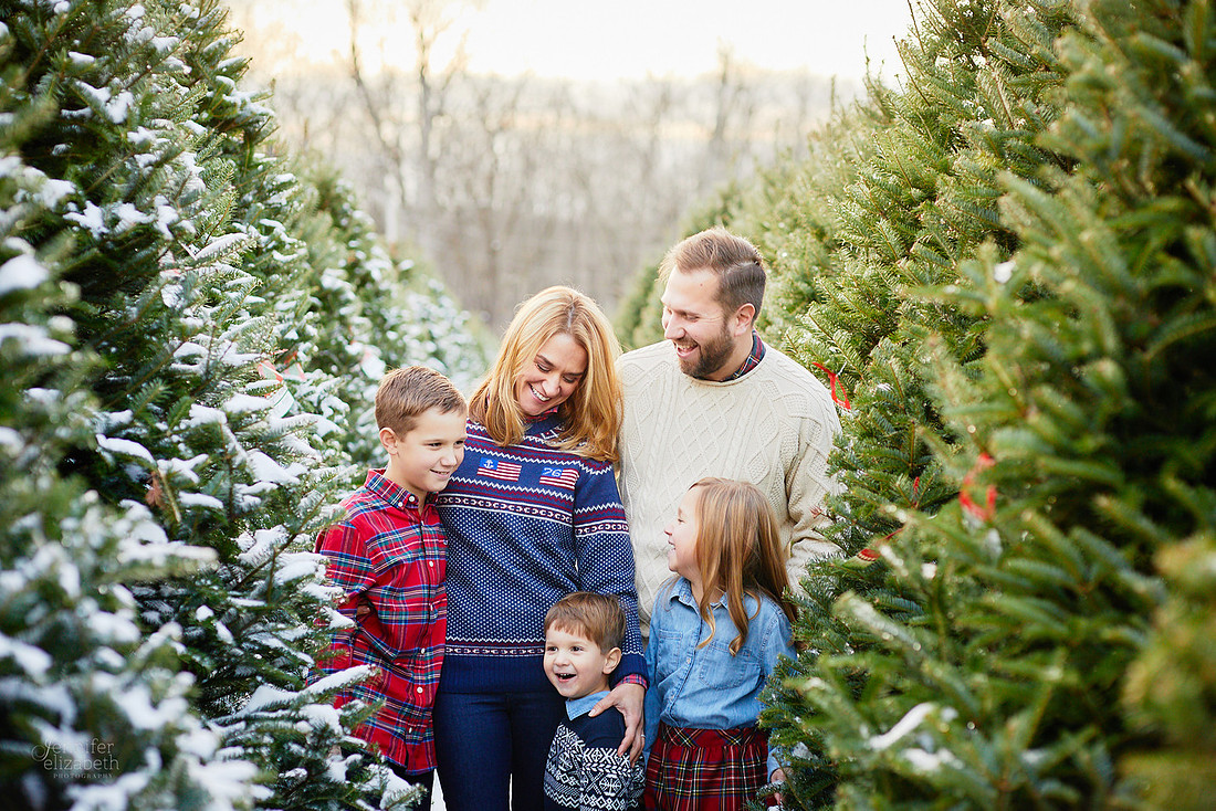Micro Mini Portrait Sessions at Sugar Pines Farm