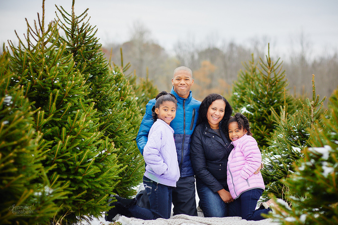 Micro Mini Portrait Sessions at Sugar Pines Farm