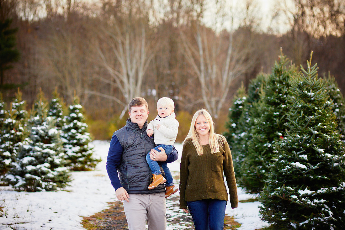 Micro Mini Portrait Sessions at Sugar Pines Farm