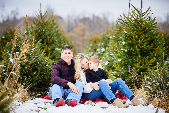 Micro Mini Portrait Sessions at Sugar Pines Farm