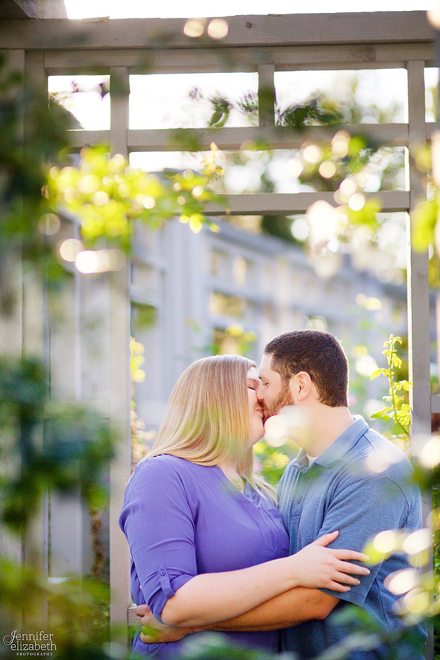 Melissa and Charles: Inniswood Gardens Engagement Session